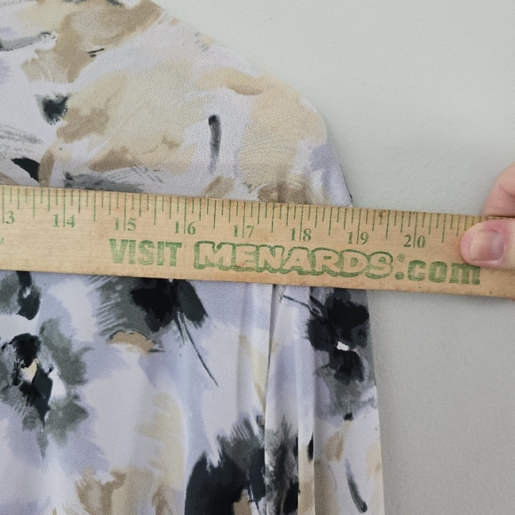 Susan Graver Liquid Knit Tunic with 3/4 Sleeves & Embellishments 2X Floral - Picture 10 of 12